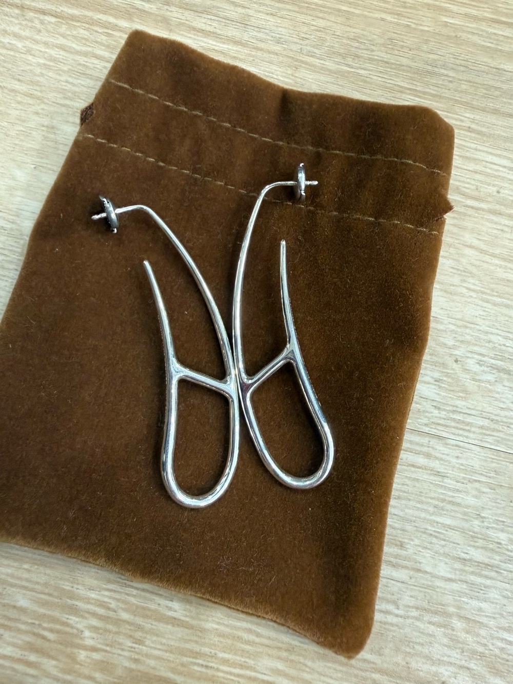 Hermès Chaine d'Ancre Punk (or Twist) Hoop Earring